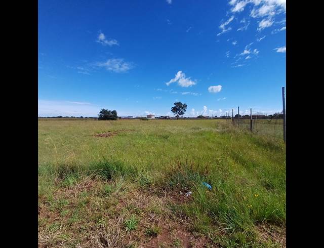 1,118M² VACANT LAND FOR SALE IN RIVERSDALE